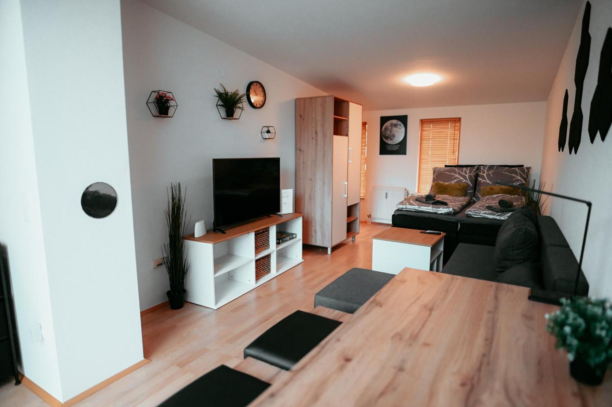 Schoenbrunn Gardens Vienna Apartment מראה חיצוני תמונה